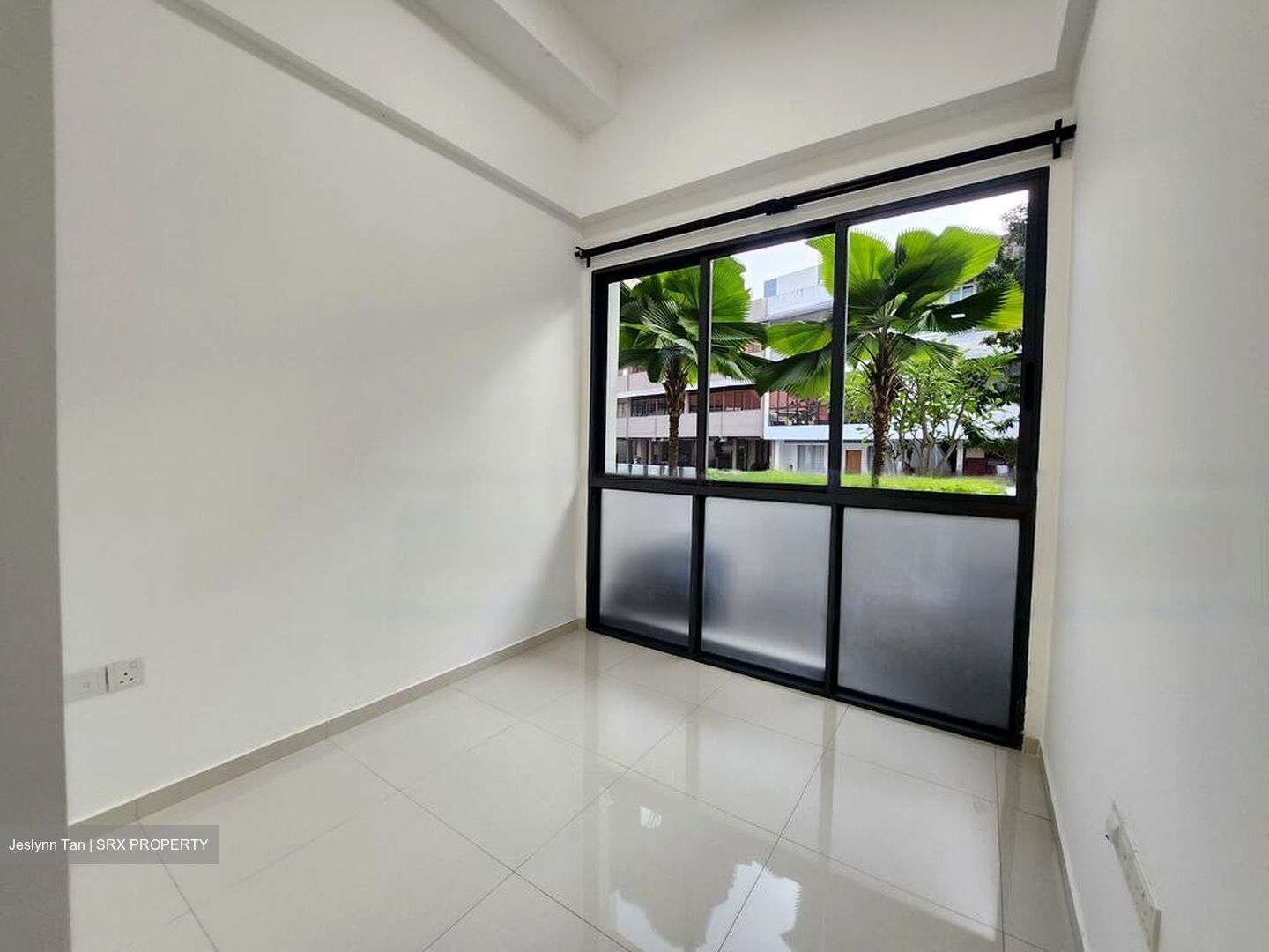 8 Farrer Suites (D8), Apartment #466642911